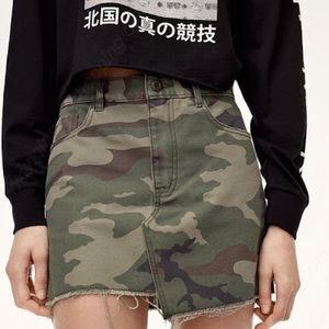 TNA Testani Mini Camo Skirt